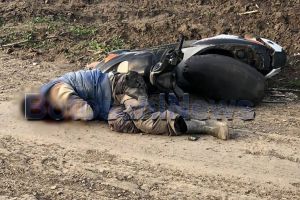 Tragedie! Un tânăr a murit după ce s-a izbit cu motocicleta într-un BMW