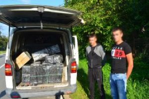 Sapanta: Doi carausi ucraineni lasati fara autoturism, de politistii de frontiera