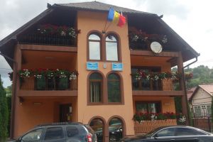 În aceste momente se negociază în secret soarta cimitirului de la Valea Uzului