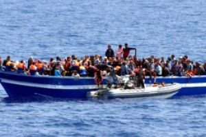 Marea Mediterana: Alti 44 de migranti au fost salvati de nava Alan Kurdi in largul coastelor libiene