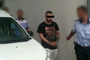 Rupt în BĂTAIE, şi-a pierdut un rinichi!