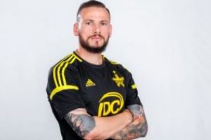 Vine Racu de la Neftchi Baku