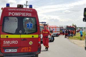 Accident mortal pe DN19F. Șoferul, iniţial în stop cardio-respirator, a decedat la UPU