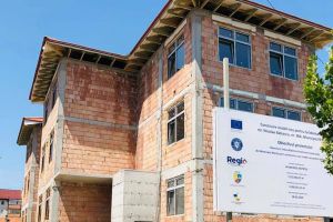 Lucrările la Grădiniţa nr. 2 de pe str. Nicolae Bălcescu, în stadiu avansat. Când vor fi gata (FOTO)