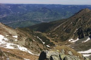 Vreme in continua schimbare in Romania. A nins in Muntii Rodnei