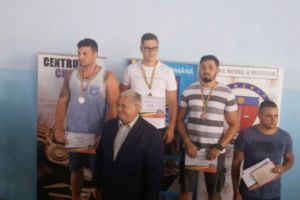 Jandarm timişorean, vicecampion la Campionatul de Înot al MAI
