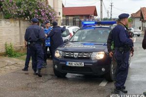 Bărbat din Pâclişa, salvat de jandarmii care patrulau în zonă. A adormit şi a uitat pe foc o oală ce începuse să scoată fum