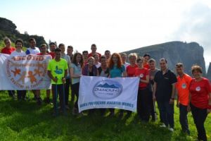 O nouă victorie pentru tinerii cu diabet zaharat: cucerirea Munţilor Ceahlău!