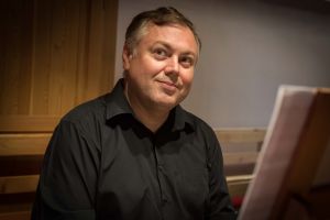 „Portrete ale Orientului şi ale Occidentului” – extravagantul dialog între barocul rafinat de la Apus şi ritmurile folclorului de la Răsărit