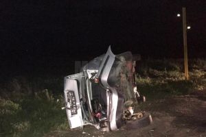 Un şofer băut a intrat în plin într-o maşină în care erau trei copii şi părinţii lor