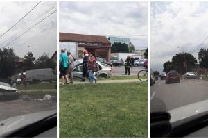 Tânăr la spital în urma unui carambol în care au fost implicate patru maşini, la Timişoara