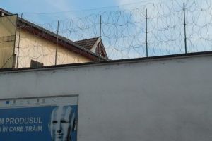 Mandat de executare a pedepsei închisorii pus în aplicare de poliţişti