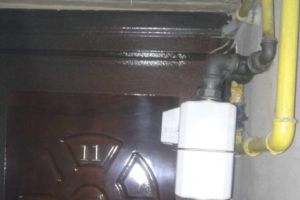 Le-au montat contorul de gaze-n cap!