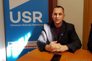 Înainte să-şi aleagă un nou preşedinte pe judeţ, USR are deja un lider nou la Oradea: fostul poliţist Marius Şovarschi