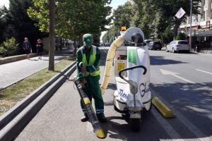 PMP continua lucrarile de igienizare. Amenzi pentru cei care arunca deseuri pe spatiul public (galerie foto)