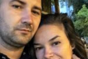 Martorul-cheie în cazul tinerei din pădurea de la Secu a rupt ordinul de protecţie. Din dragoste!