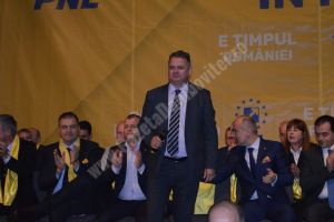 PNL Dâmboviţa şi-a fixat strategia  pentru  prezidenţiale: 30% – targetul la primul tur