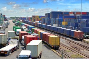 Au început demersurile pentru construirea celui mai modern terminal intermodal din Transilvania