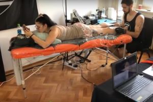 Sibienii de la Geanny Tattoo premiaţi la convenţia de la Cluj – Totul într-un nou episod al reality show-ului