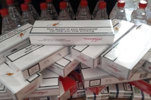 Acţiune a jandarmilor într-o piaţă din Timişoara. Au confiscat ţigări de contrabandă şi alcool etilic