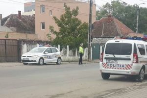 Razii pe şoselele din judeţ. Amenzi pe bandă rulantă şi permise suspendate