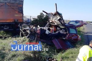 FOTO-ULTIMĂ ORĂ: Accident grav la Garoafa. Șoferul unui autoturism a decedat