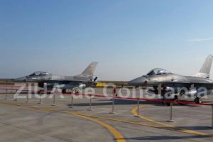 Constantenii si turistii litoralului, invitati la cel mai mare spectacol aviatic din acest an