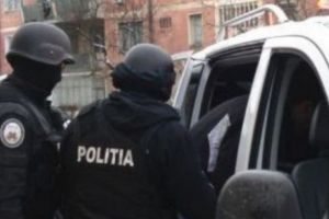 Tentativă de jaf la o casă de amanet din Satu Mare. Tâlharii, puşi pe fugă de un angajat!