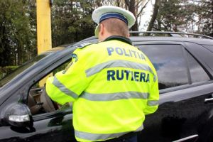 Le-au cerut permisul şi nu aveau decât… buletin