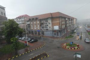 Ploaie cu gheaţă în Suceava în plin cod galben de furtună şi precipitaţii abundente