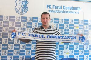 Sondaj de opinie:  Va avea Ianis Zicu rezultatele dorite ca antrenor la Farul Constanta? Iata ce cred fanii!