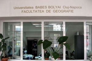 Încep înscrierile la facultăţi. Câte locuri sunt la Geografia Turismului de la UBB Bistriţa