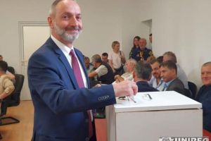 VIDEO. Paul Voicu, noul PRIMAR al municipiului Alba Iulia: Sunt foarte pregătit să preiau această funcţie
