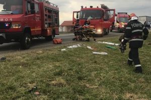 FOTO. Două persoane rănite în urma accidentului de pe DN 19A. Concluziile Poliţiei Satu Mare