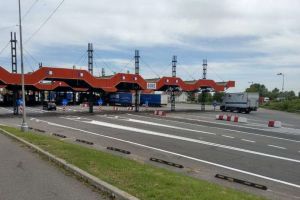 Doi bărbaţi din Bacău, opriţi la Borş: Unul a incercat să se furişeze în Ungaria, mergând pe jos, iar altul le-a prezentat poliţiştilor un permis fals 