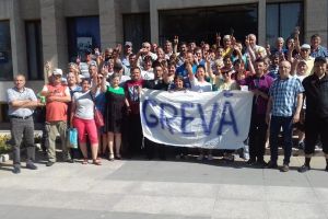  Electroaparataj Târgovişte – Salariaţii au semnat pentru încă două săptămâni de grevă generală