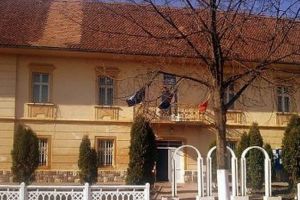 Feldioara se pregăteşte de colectarea selectivă a gunoaielor