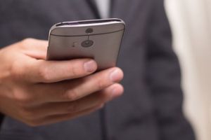 Ai rupt contractul cu Vodafone şi te-a pus la plată? Ce trebuie să faci!