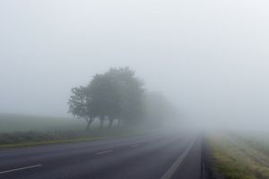 Atenţionare meteo! Vizibilitate scăzută în mai multe localităţi din judeţul Braşov