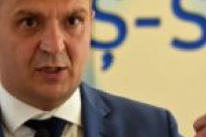 Caraş-Severinul, îngropat în gunoaie şi în datorii! Hurduzeu a trecut la ameninţări!