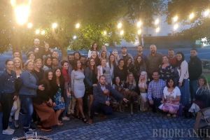 Laudă cu vărsături: Influencerii care au venit să laude Oradea s-au intoxicat după o cină la Spoon