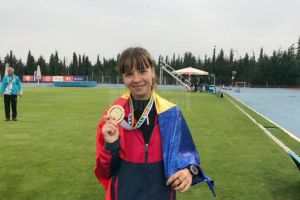 Câmpulungeanca Mădălina Sîrbu a câştigat titlul de campioană balcanică la juniori II