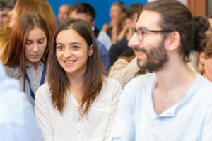56 de studenţi iau startul şcolii de vară a Combinatului Siderurgic