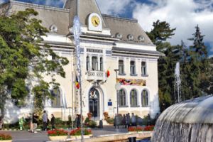 Se ascut săbiile pentru postul de primar al Piteştiului