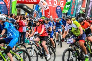 Şase sute de participanţi la „Topoloveni Summer Tour”