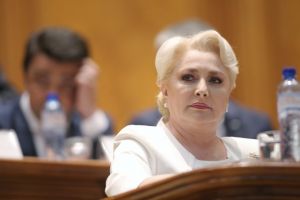 Dăncilă a cerut în plenul PE ca România să intre în Schengen şi să iasă de sub MCV
