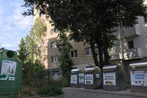 Emil Boc este nemulţumit de firmele de salubritate. Se poate ajunge la rezilierea contractelor