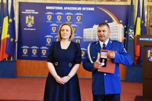 Plt.maj. Nicusor Iancu, din cadrul Gruparii de Jandarmi Mobile TOMIS Constanta, medaliat de MAI