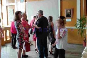Zeci de profesori din Botoşani s-au retras de la titularizare când au văzut subiectele. Unul a fost eliminat