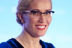 Prima femeie inscrisa in cursa pentru prezidentiale, Ramona Ioana Bruynseels, vine la Constanta